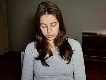 MadeInParadise  live sex cam