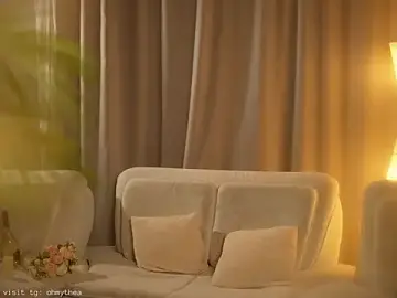 Mitheaa  live sex cam