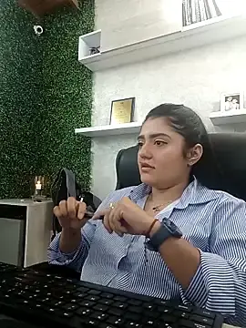 Natasha_W777  live sex cam