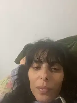 Sarah-safada  live sex cam