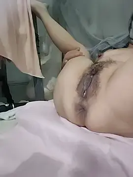 Squirt_lisa12  live sex cam