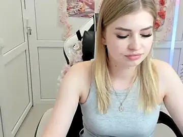 BrielleStorm  live sex cam