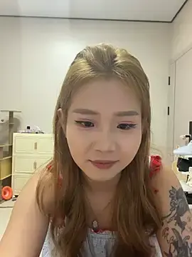 Clara-520  live sex cam