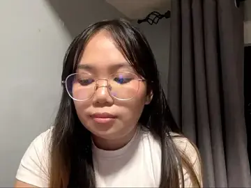LeotaBenston  live sex cam
