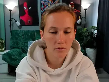 MichelleOrtis  live sex cam