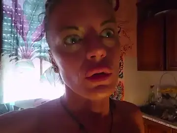 Bellad0nna  live sex cam