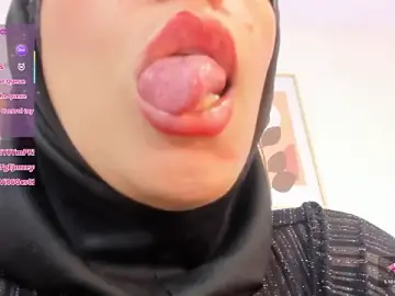 Hanajameela  live sex cam