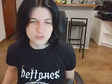 Kyslrana  live sex cam