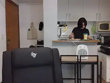 Kyslrana  live sex cam