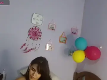 Lorrayne-  live sex cam