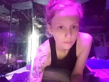 Meateater74553  live sex cam