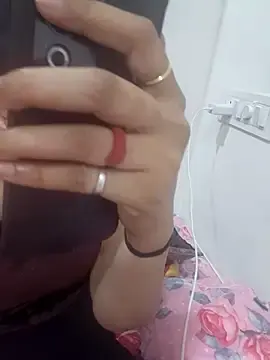 Aarti909090  live sex cam