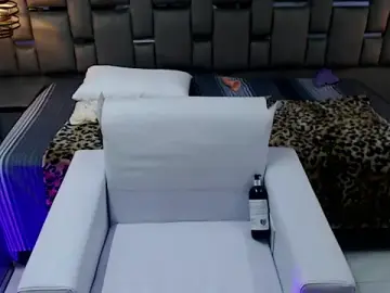 Alaiahotthx  live sex cam