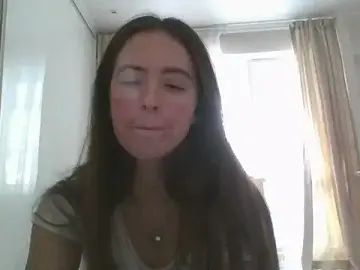 Avenyya  live sex cam