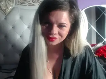 ElinaSwift  live sex cam