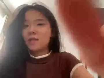 JuleCrass  live sex cam