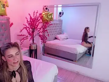 Juliieta_gray  live sex cam