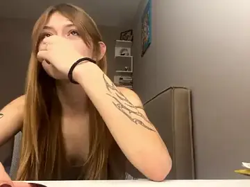 LindyUnderkoffler  live sex cam