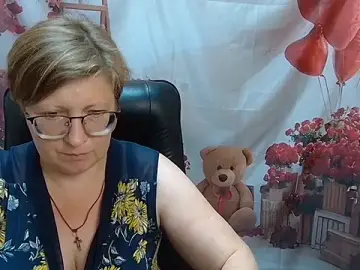 RadaChudna  live sex cam