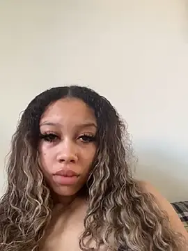 Secretlyspicyx  live sex cam