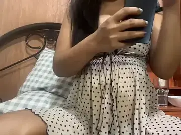 Asian-doll  live sex cam