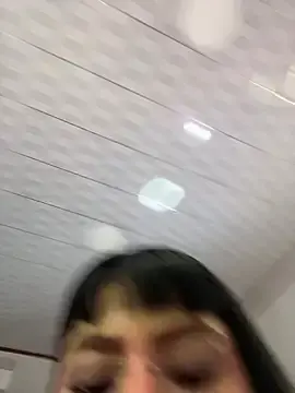 Lorenrtrt  live sex cam