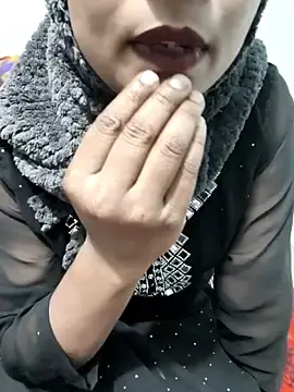 Cute_Ma-y-ra  live sex cam