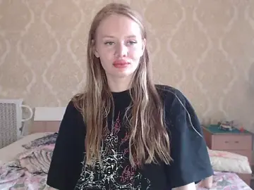 Kitkaat00  live sex cam
