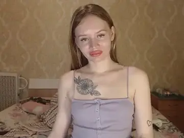 Kitkaat00  live sex cam