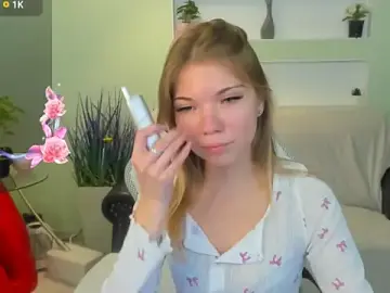 MichaelaFox  live sex cam