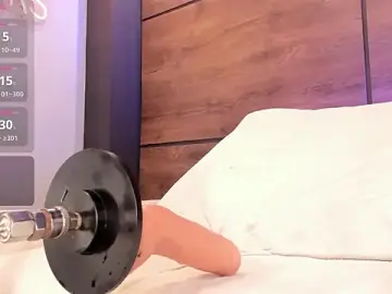 Niamonroe  live sex cam