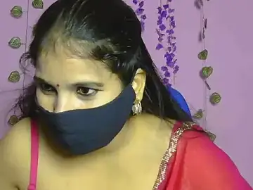 Sassy_kashmira  live sex cam