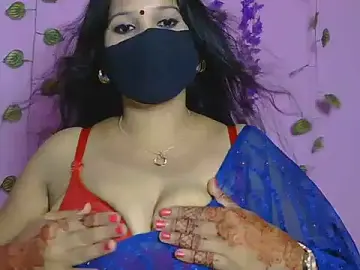 Sassy_kashmira  live sex cam