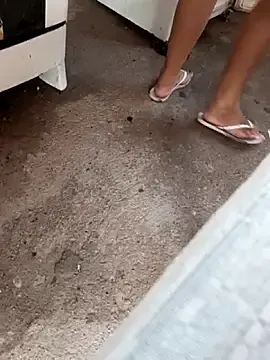 _-_-_putinha_-_-  live sex cam