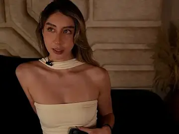 Lua_ferch__  live sex cam