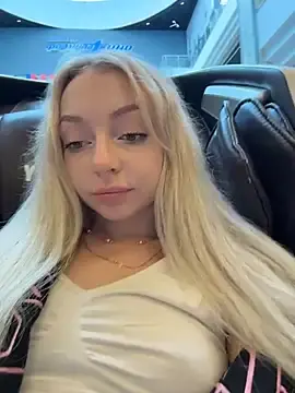 Melissa_grr  live sex cam