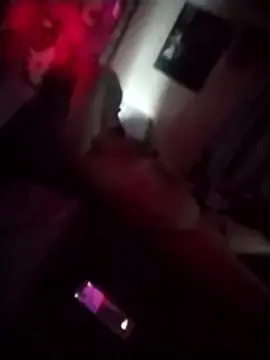 Seductivelyhis  live sex cam