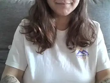 Xxxluana  live sex cam