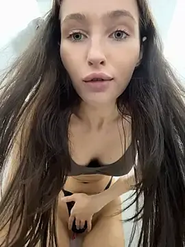 -missbehaving-  live sex cam