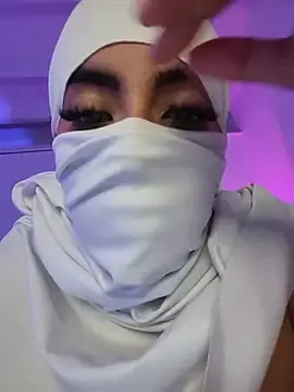 AudreyRoyal  live sex cam