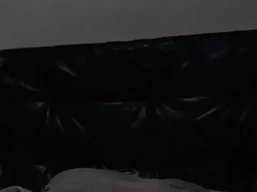 Bustypillows  live sex cam