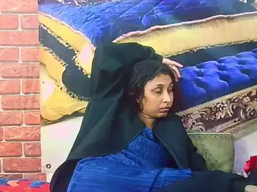 IndianSexyButt  live sex cam