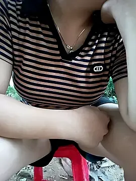 Lee_Mai  live sex cam