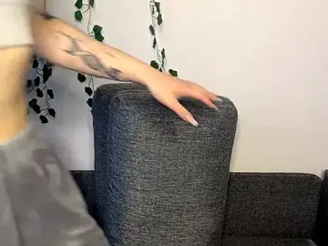 Litliu  live sex cam