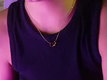 Misha-Malhotra  live sex cam