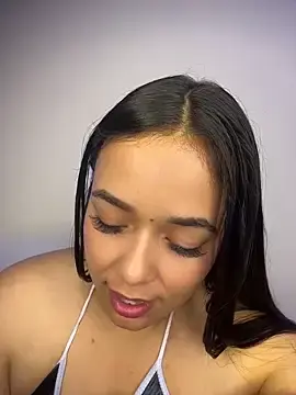 Nisha_jazz  live sex cam