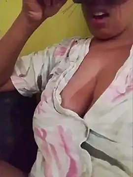 Sweet_Sandali  live sex cam