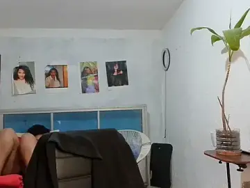 Bellacrespalatina  live sex cam