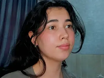Diara_1an  live sex cam
