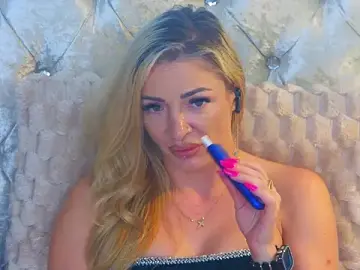 Izabellle02  live sex cam